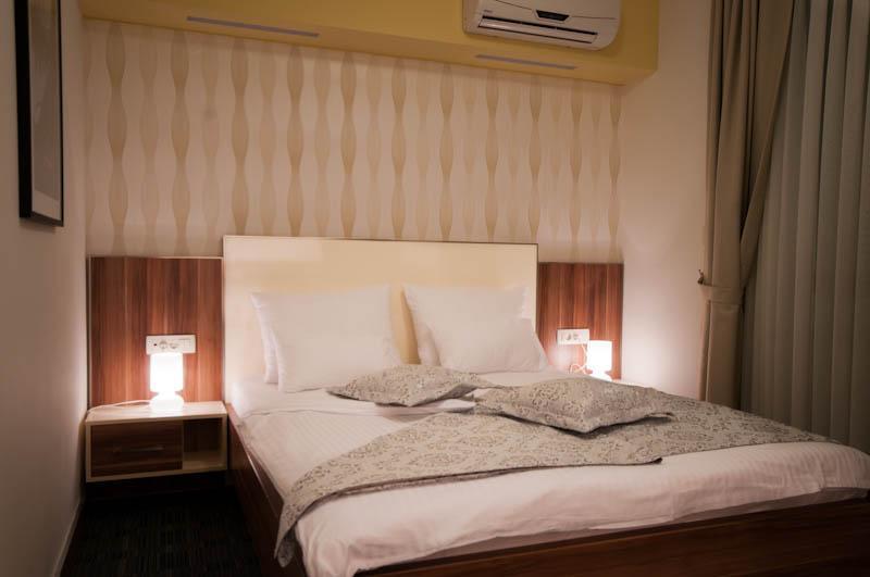 Hotel Lighthouse Игало Экстерьер фото